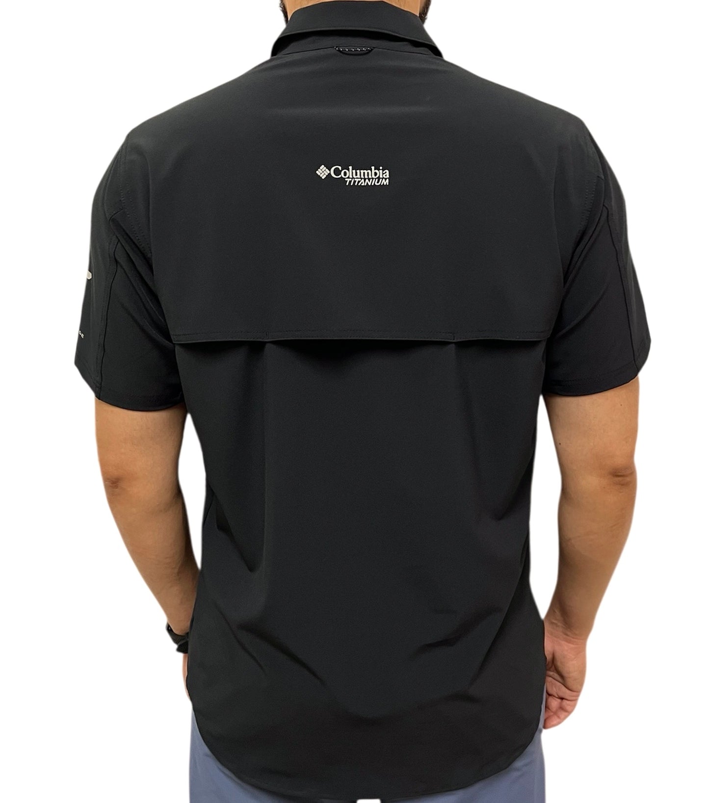 Camisa Columbia Manga Corta Negra