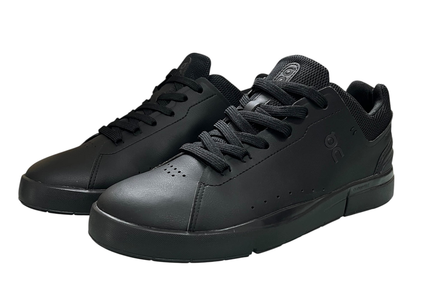 Tenis On The Roger Advantage All Black